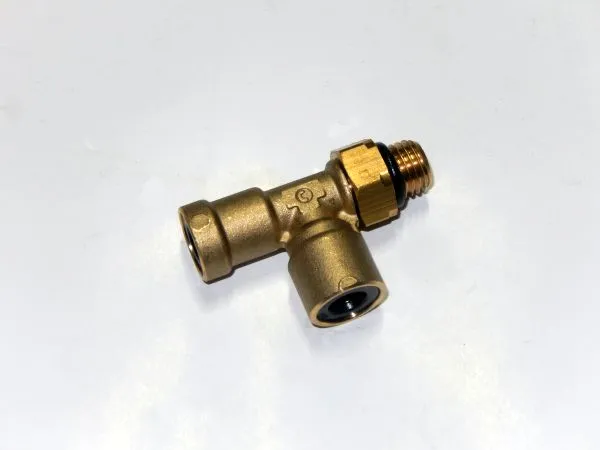 9422 8-М12х1,5-S01 Фитинг (нар. резьба) трубка 8 мм. М12Х1,5 (тройник горизонтальный) Camozzi